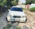 Білий Мерседес Ц-Клас, об'ємом двигуна 1.8 л та пробігом 415 тис. км за 2500 $, фото 1 на Automoto.ua