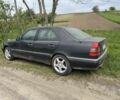 Білий Мерседес Ц-Клас, об'ємом двигуна 2 л та пробігом 250 тис. км за 750 $, фото 2 на Automoto.ua