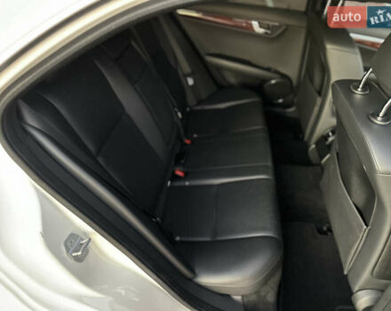 Белый Мерседес Ц-Класс, объемом двигателя 3 л и пробегом 155 тыс. км за 11700 $, фото 60 на Automoto.ua