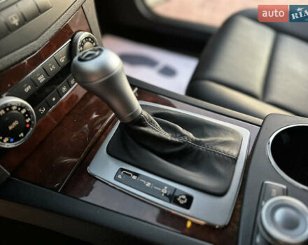 Белый Мерседес Ц-Класс, объемом двигателя 3 л и пробегом 155 тыс. км за 11700 $, фото 56 на Automoto.ua