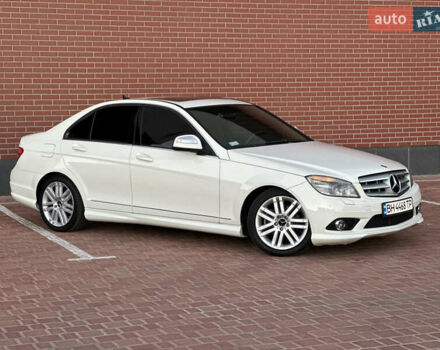 Белый Мерседес Ц-Класс, объемом двигателя 3 л и пробегом 155 тыс. км за 11700 $, фото 8 на Automoto.ua