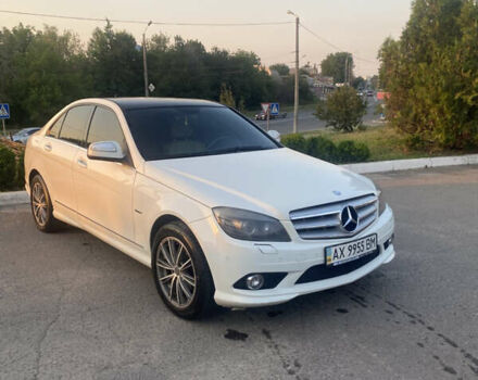 Білий Мерседес Ц-Клас, об'ємом двигуна 1.8 л та пробігом 201 тис. км за 8000 $, фото 6 на Automoto.ua