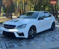 Белый Мерседес Ц-Класс, объемом двигателя 6.2 л и пробегом 75 тыс. км за 105700 $, фото 1 на Automoto.ua