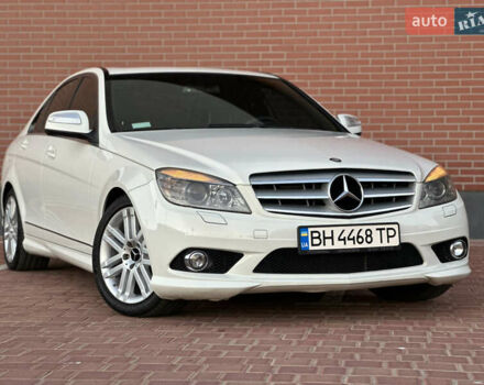 Белый Мерседес Ц-Класс, объемом двигателя 3 л и пробегом 155 тыс. км за 11700 $, фото 13 на Automoto.ua