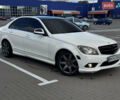 Білий Мерседес Ц-Клас, об'ємом двигуна 2.5 л та пробігом 235 тис. км за 8499 $, фото 2 на Automoto.ua