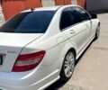 Білий Мерседес Ц-Клас, об'ємом двигуна 3 л та пробігом 75 тис. км за 15000 $, фото 6 на Automoto.ua