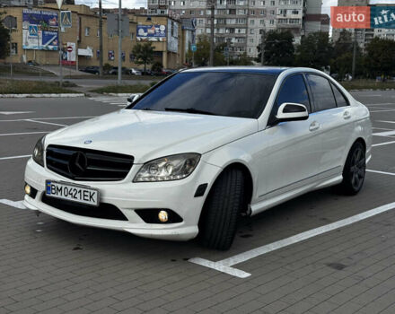 Білий Мерседес Ц-Клас, об'ємом двигуна 2.5 л та пробігом 235 тис. км за 8499 $, фото 1 на Automoto.ua