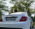 Білий Мерседес Ц-Клас, об'ємом двигуна 2.2 л та пробігом 336 тис. км за 9800 $, фото 1 на Automoto.ua