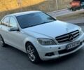 Белый Мерседес Ц-Класс, объемом двигателя 2.2 л и пробегом 150 тыс. км за 7999 $, фото 1 на Automoto.ua