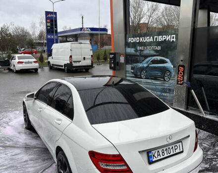 Білий Мерседес Ц-Клас, об'ємом двигуна 1.8 л та пробігом 175 тис. км за 13777 $, фото 10 на Automoto.ua