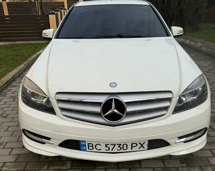 Білий Мерседес Ц-Клас, об'ємом двигуна 3 л та пробігом 230 тис. км за 13300 $, фото 3 на Automoto.ua