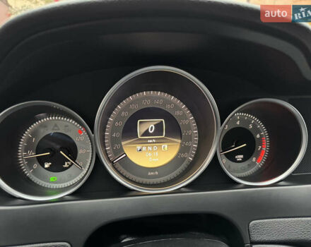 Белый Мерседес Ц-Класс, объемом двигателя 1.8 л и пробегом 265 тыс. км за 9999 $, фото 170 на Automoto.ua