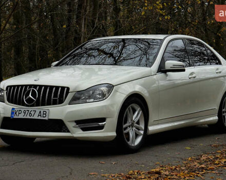 Белый Мерседес Ц-Класс, объемом двигателя 1.8 л и пробегом 117 тыс. км за 12500 $, фото 11 на Automoto.ua