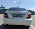 Белый Мерседес Ц-Класс, объемом двигателя 2.14 л и пробегом 325 тыс. км за 8800 $, фото 4 на Automoto.ua