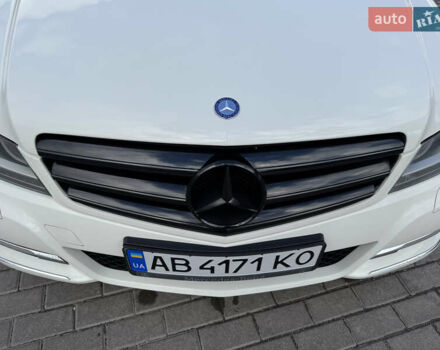 Белый Мерседес Ц-Класс, объемом двигателя 1.8 л и пробегом 265 тыс. км за 11555 $, фото 31 на Automoto.ua