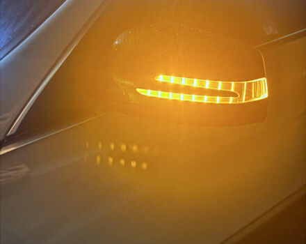 Белый Мерседес Ц-Класс, объемом двигателя 1.8 л и пробегом 265 тыс. км за 9999 $, фото 51 на Automoto.ua