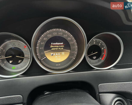 Белый Мерседес Ц-Класс, объемом двигателя 1.8 л и пробегом 265 тыс. км за 9999 $, фото 165 на Automoto.ua