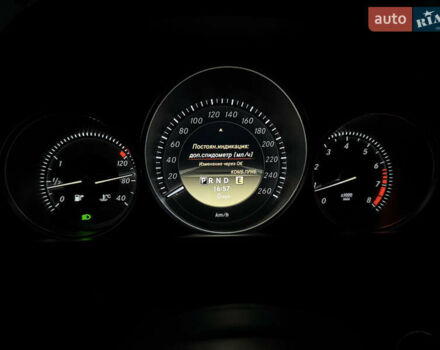 Белый Мерседес Ц-Класс, объемом двигателя 1.8 л и пробегом 265 тыс. км за 9999 $, фото 157 на Automoto.ua