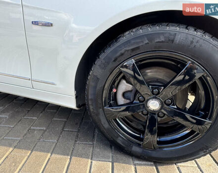 Белый Мерседес Ц-Класс, объемом двигателя 1.8 л и пробегом 265 тыс. км за 9999 $, фото 11 на Automoto.ua