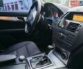 Белый Мерседес Ц-Класс, объемом двигателя 3 л и пробегом 235 тыс. км за 9500 $, фото 31 на Automoto.ua