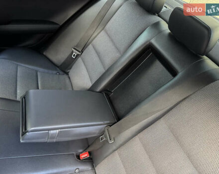 Белый Мерседес Ц-Класс, объемом двигателя 1.8 л и пробегом 265 тыс. км за 9999 $, фото 90 на Automoto.ua