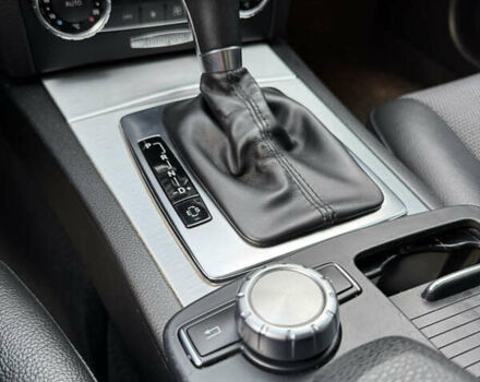 Белый Мерседес Ц-Класс, объемом двигателя 1.8 л и пробегом 265 тыс. км за 9999 $, фото 67 на Automoto.ua