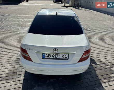 Белый Мерседес Ц-Класс, объемом двигателя 1.8 л и пробегом 265 тыс. км за 11555 $, фото 15 на Automoto.ua