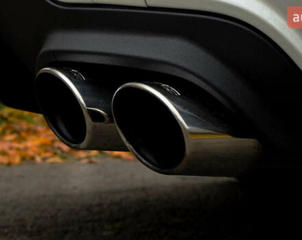 Белый Мерседес Ц-Класс, объемом двигателя 1.8 л и пробегом 117 тыс. км за 12500 $, фото 26 на Automoto.ua