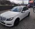 Белый Мерседес Ц-Класс, объемом двигателя 1.8 л и пробегом 219 тыс. км за 12600 $, фото 1 на Automoto.ua