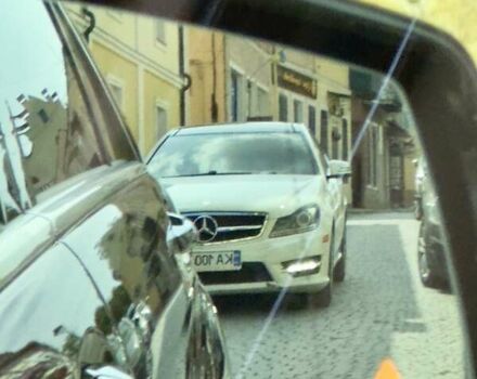 Белый Мерседес Ц-Класс, объемом двигателя 1.8 л и пробегом 189 тыс. км за 15400 $, фото 34 на Automoto.ua