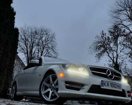 Белый Мерседес Ц-Класс, объемом двигателя 1.8 л и пробегом 189 тыс. км за 15400 $, фото 10 на Automoto.ua