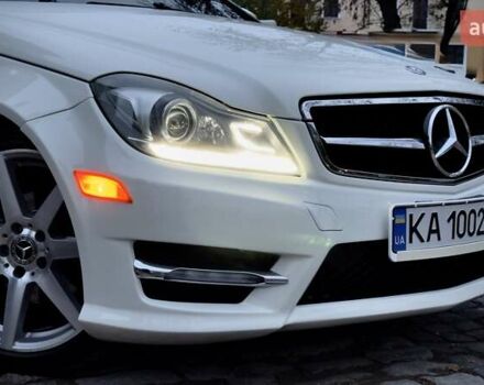 Белый Мерседес Ц-Класс, объемом двигателя 1.8 л и пробегом 189 тыс. км за 15400 $, фото 11 на Automoto.ua