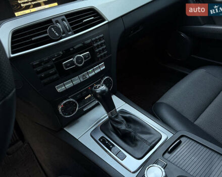 Білий Мерседес Ц-Клас, об'ємом двигуна 1.8 л та пробігом 190 тис. км за 10900 $, фото 8 на Automoto.ua