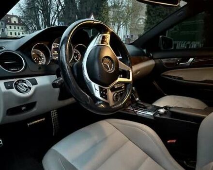 Белый Мерседес Ц-Класс, объемом двигателя 1.8 л и пробегом 189 тыс. км за 15400 $, фото 15 на Automoto.ua