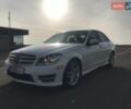 Білий Мерседес Ц-Клас, об'ємом двигуна 3 л та пробігом 350 тис. км за 10500 $, фото 2 на Automoto.ua