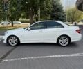 Белый Мерседес Ц-Класс, объемом двигателя 2.2 л и пробегом 217 тыс. км за 13500 $, фото 4 на Automoto.ua