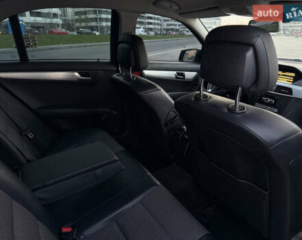 Білий Мерседес Ц-Клас, об'ємом двигуна 1.8 л та пробігом 190 тис. км за 10900 $, фото 16 на Automoto.ua