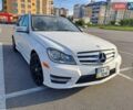 Белый Мерседес Ц-Класс, объемом двигателя 3 л и пробегом 210 тыс. км за 11290 $, фото 1 на Automoto.ua