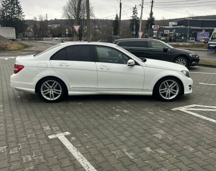 Белый Мерседес Ц-Класс, объемом двигателя 1.8 л и пробегом 120 тыс. км за 11900 $, фото 1 на Automoto.ua