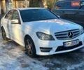 Белый Мерседес Ц-Класс, объемом двигателя 2.15 л и пробегом 95 тыс. км за 15500 $, фото 1 на Automoto.ua