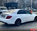Белый Мерседес Ц-Класс, объемом двигателя 1.8 л и пробегом 167 тыс. км за 13500 $, фото 3 на Automoto.ua