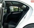 Белый Мерседес Ц-Класс, объемом двигателя 2.1 л и пробегом 173 тыс. км за 16900 $, фото 36 на Automoto.ua