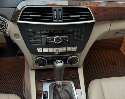 Білий Мерседес Ц-Клас, об'ємом двигуна 1.8 л та пробігом 112 тис. км за 11699 $, фото 16 на Automoto.ua