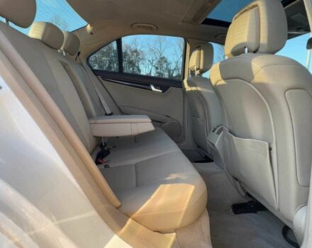 Білий Мерседес Ц-Клас, об'ємом двигуна 1.8 л та пробігом 87 тис. км за 13500 $, фото 10 на Automoto.ua