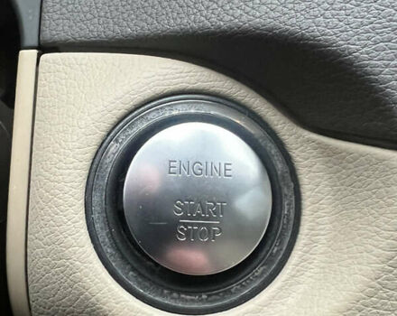 Белый Мерседес Ц-Класс, объемом двигателя 1.8 л и пробегом 220 тыс. км за 12300 $, фото 27 на Automoto.ua