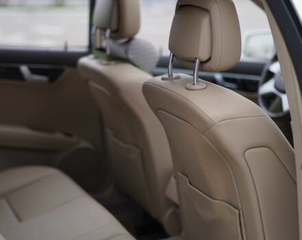 Білий Мерседес Ц-Клас, об'ємом двигуна 1.8 л та пробігом 163 тис. км за 11200 $, фото 16 на Automoto.ua