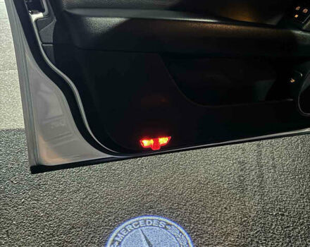 Белый Мерседес Ц-Класс, объемом двигателя 1.8 л и пробегом 165 тыс. км за 13800 $, фото 12 на Automoto.ua