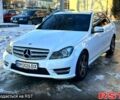 Белый Мерседес Ц-Класс, объемом двигателя 2.1 л и пробегом 95 тыс. км за 16000 $, фото 1 на Automoto.ua