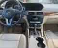 Мерседес Ц-Класс 2013 в Киеве на Automoto.ua Белый Мерседес Ц-Класс, объемом двигателя 3.5 л и пробегом 80 тыс. км за 3100 $, фото 5 на Automoto.ua