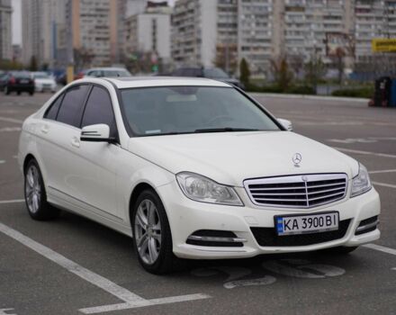 Білий Мерседес Ц-Клас, об'ємом двигуна 1.8 л та пробігом 163 тис. км за 11200 $, фото 2 на Automoto.ua